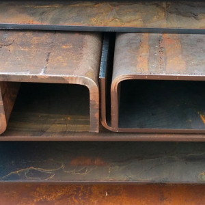 Швеллер стальной гнутый равнополочный 80х50х4 мм Ст3сп ГОСТ 8278-83 в наличии в Москве